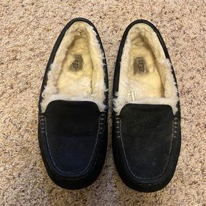 Cozy Ugg loafer / slipper